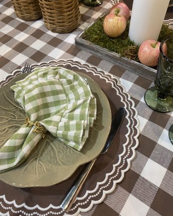 Tablecloth Gingham-(170 x 265cm) - Brown
